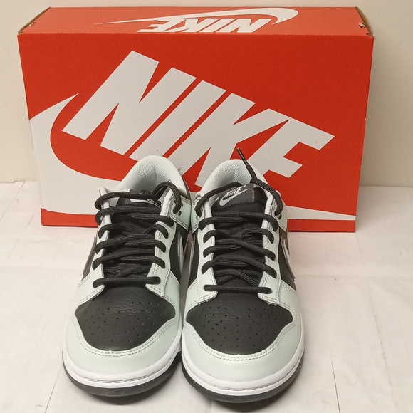 Nike Dunk Low Retro PRM/Dark Smoke Grey-White-Barely Green/6Y=7.5W /FZ1670-001 - Picture 13 of 15